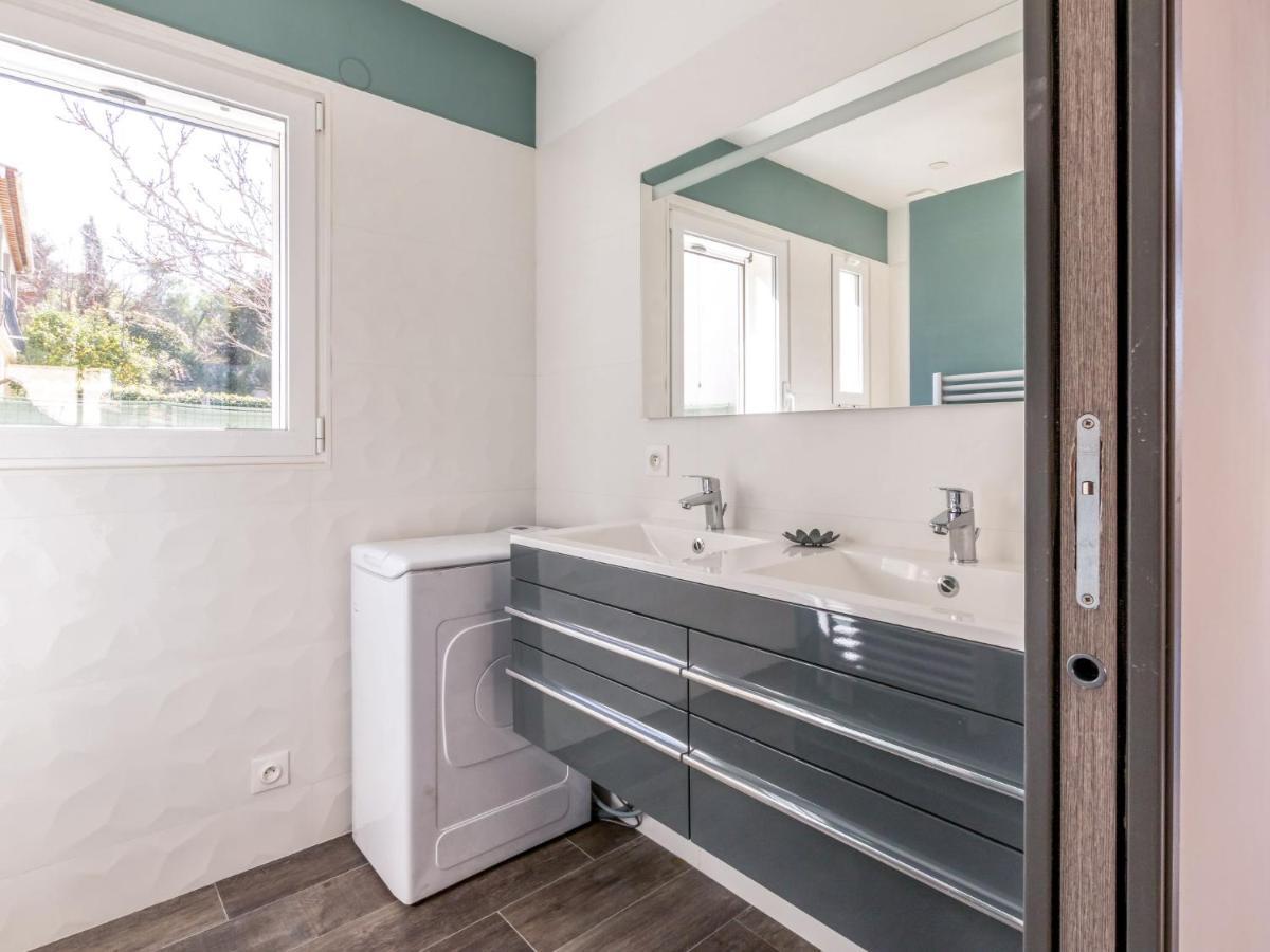 Villa Mont Des Oiseaux By Interhome Тулон Екстериор снимка
